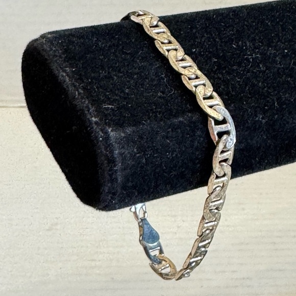 925 Sterling Silver Curb Cuban Bracelet - Picture 16 of 16